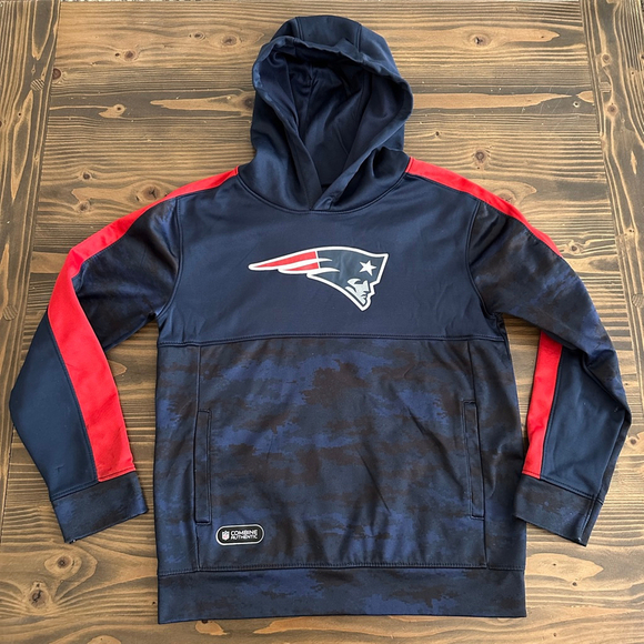 Boys New England Patriots NFL Hoodie Camo Blue Red Youth M 10/12 - Picture 3 of 9